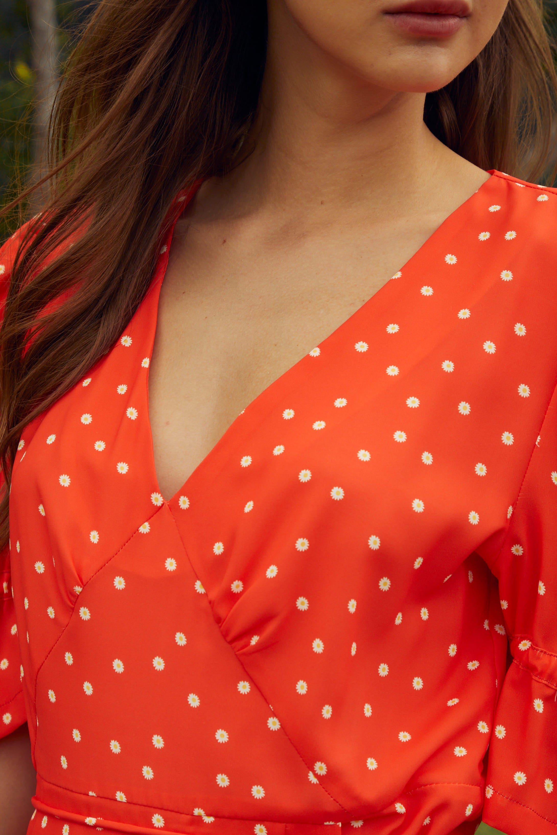 Red Small Daisy Pattern V-neck Short Sleeve Dress - By Quaint